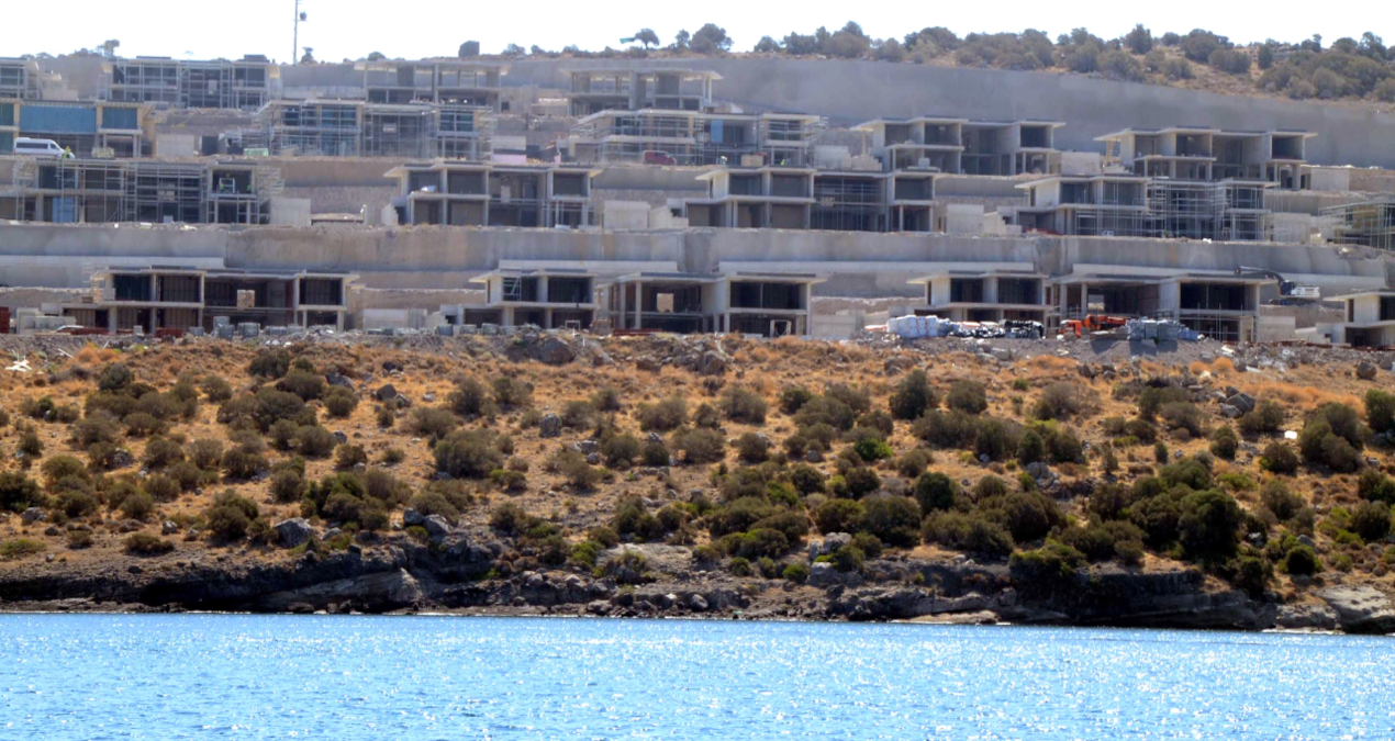 cengiz insaat gokburun yarimadasini kuruttu betona cevirdi PFVhPsNC