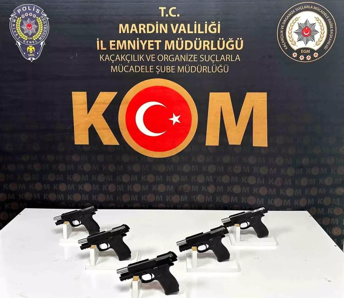 mardinde 5 ruhsatsiz tabanca ele gecirildi 9NUEzi2E