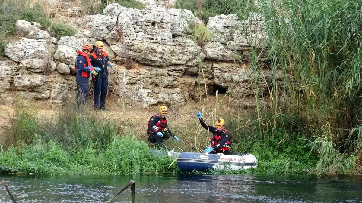 antalyada duden cayinda kimligi belirsiz erkek cesedi bulundu rGUZt4M7