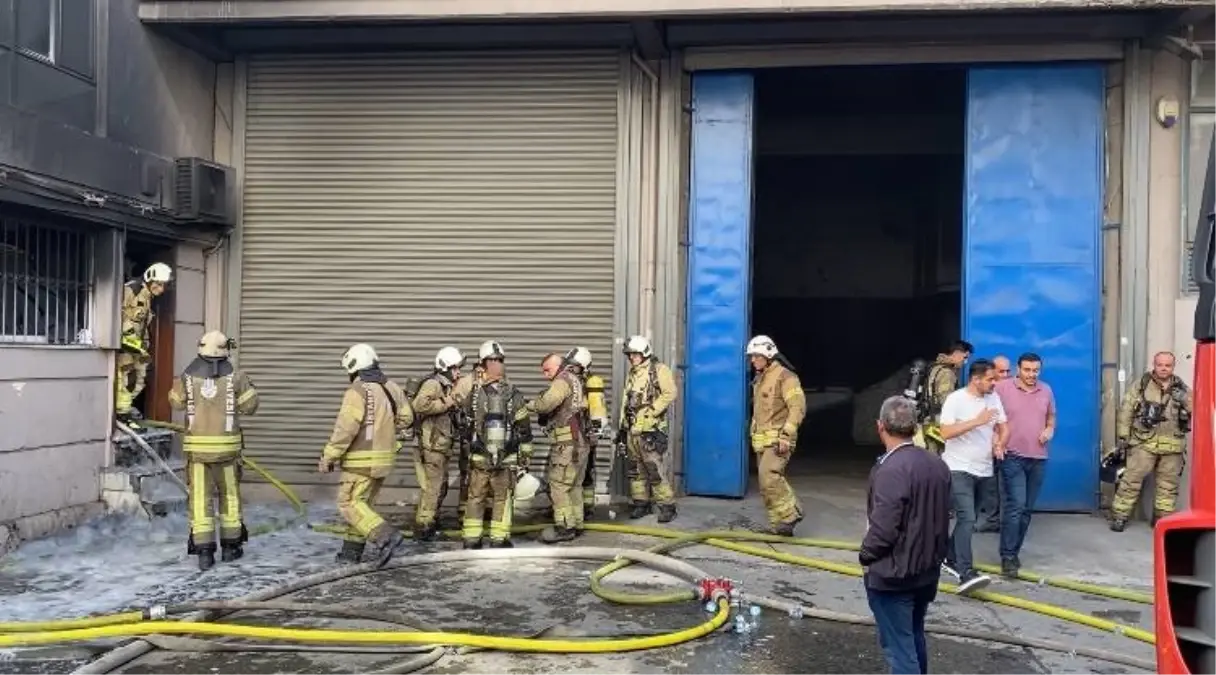 eyupsultanda yangin korkuttu Si3bmJkC