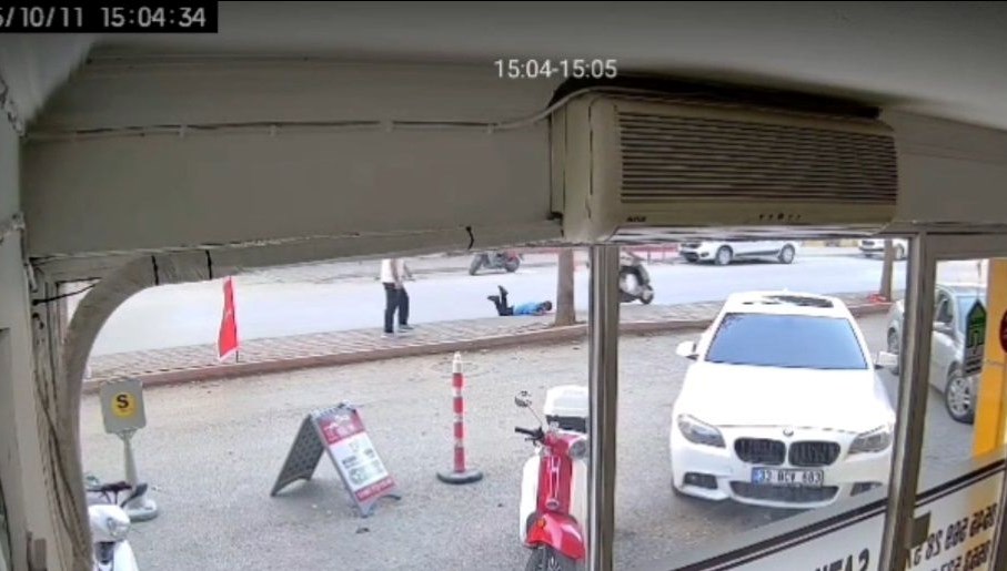 hem ters yonde ilerledi hem de cocuga carpip kacti 9IOaR9pk.jpg