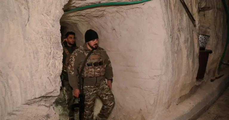 teror-orgutu-ypgnin-yer-alti-sehri-kamyonet-bile-girebiliyor-TJi9CAIM.webp