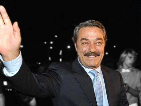 Kadir inanirin mirasi ortaya cikti gayrimenkuller milyon dolarlik saatler ve altin cakmaklar 55j99qFv